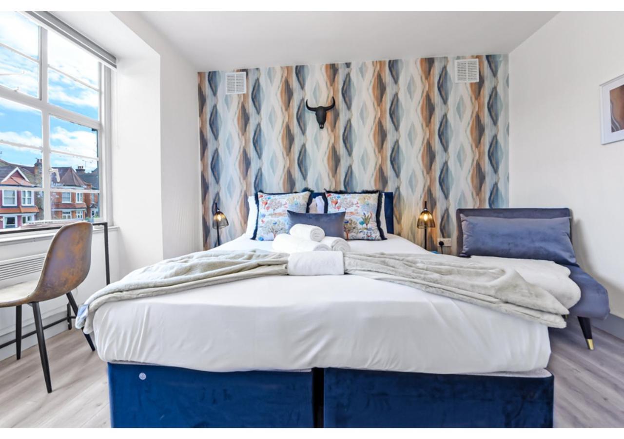Modern Comforts 2 Bd Flat - Sleeps 5 Appartamento Londra